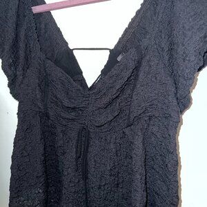 Excellent Condition Urban Outfitters Beverly Textured Lace-Up Babydoll Blouse